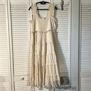 Beautiful tier midi dress, perfect for summer.